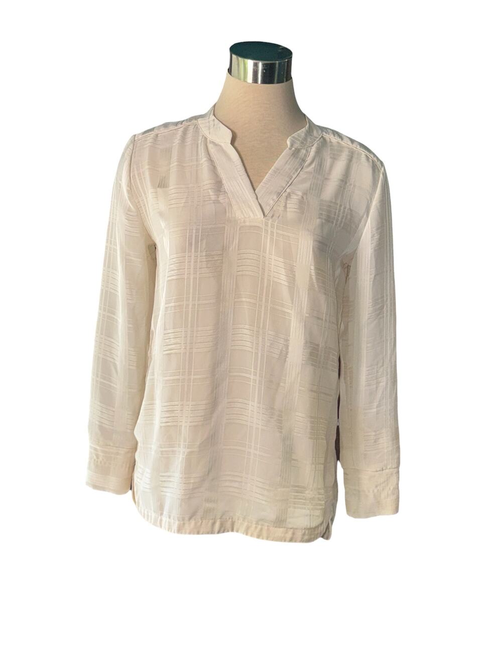 Banana Republic Factory XS Ivory Shadow Plaid Split Neck Tunic Blouse